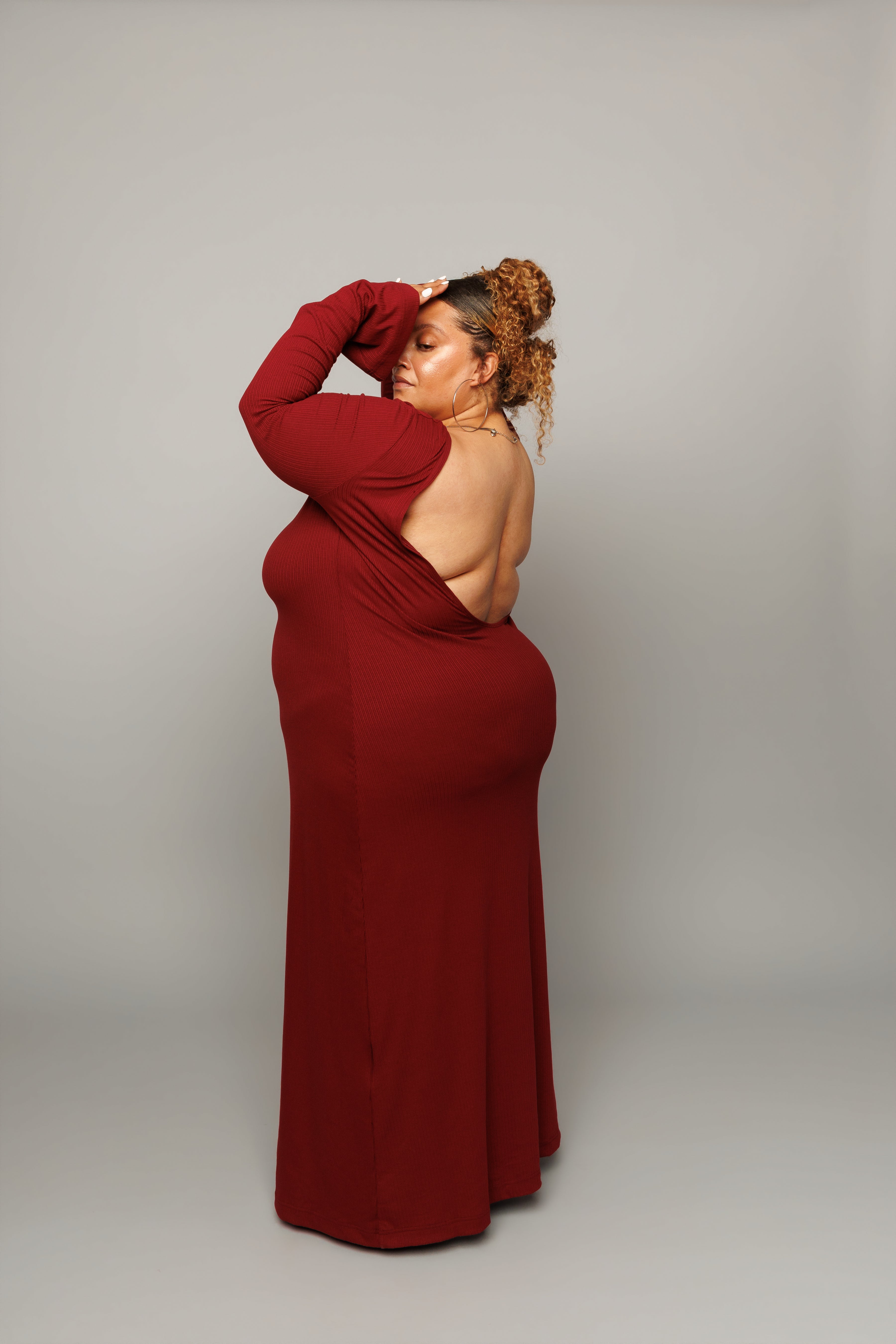 Cyn | Knit Backless Dress